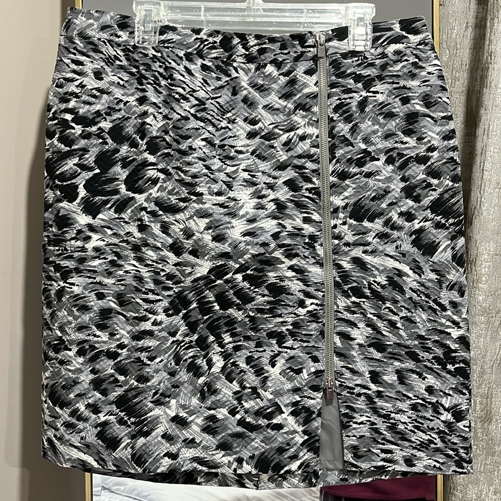 Talbots Paintbrush Zip Front Petite Pencil Skirt